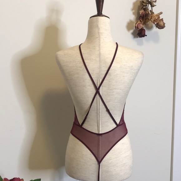 NWOT Victoria’s Secret Very Sexy keyhole teddy - Picture 8 of 8